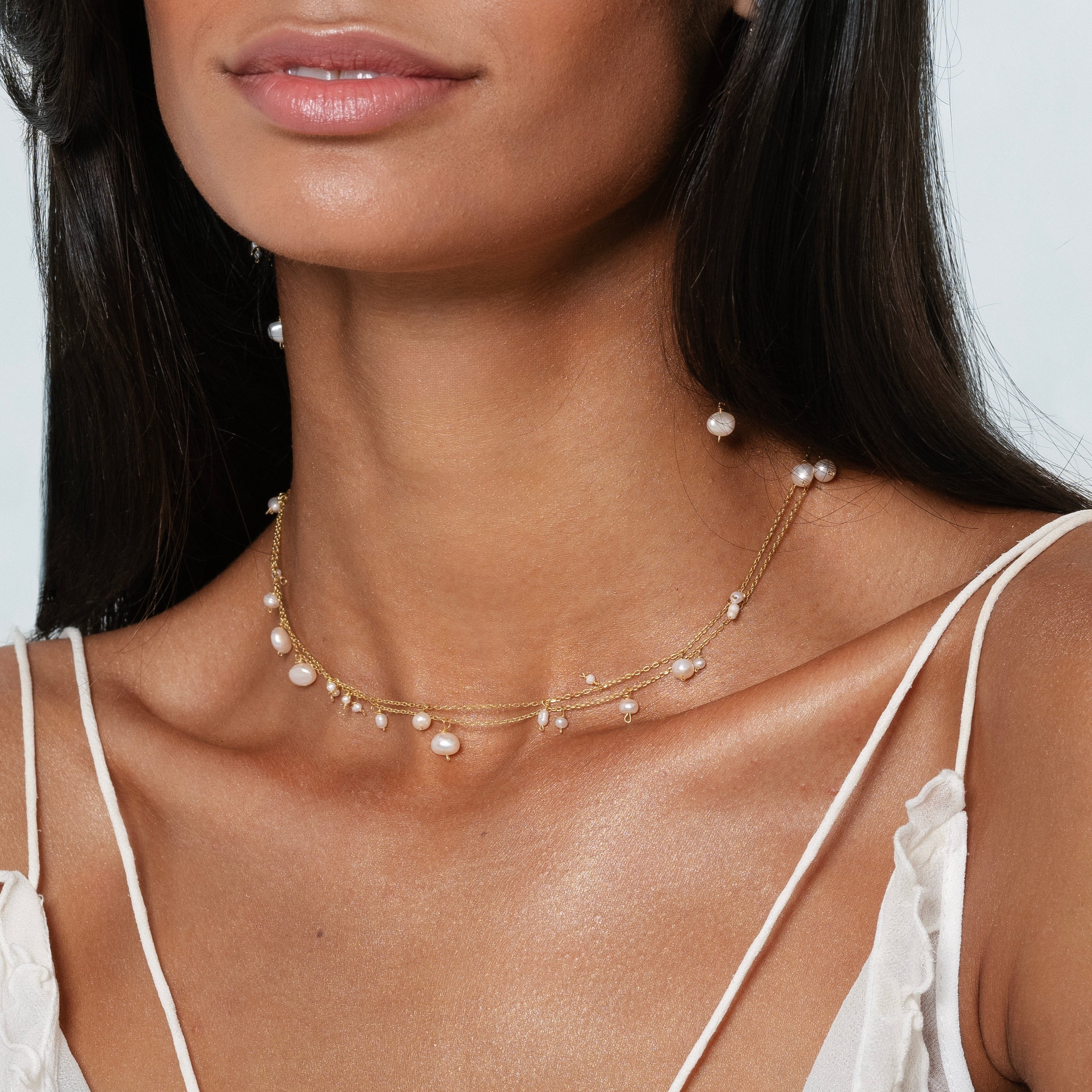 UA NECKLACE