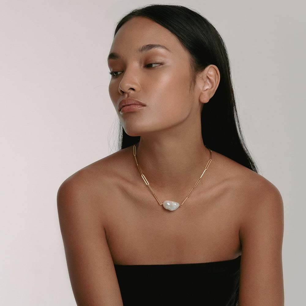 PEACE NECKLACE