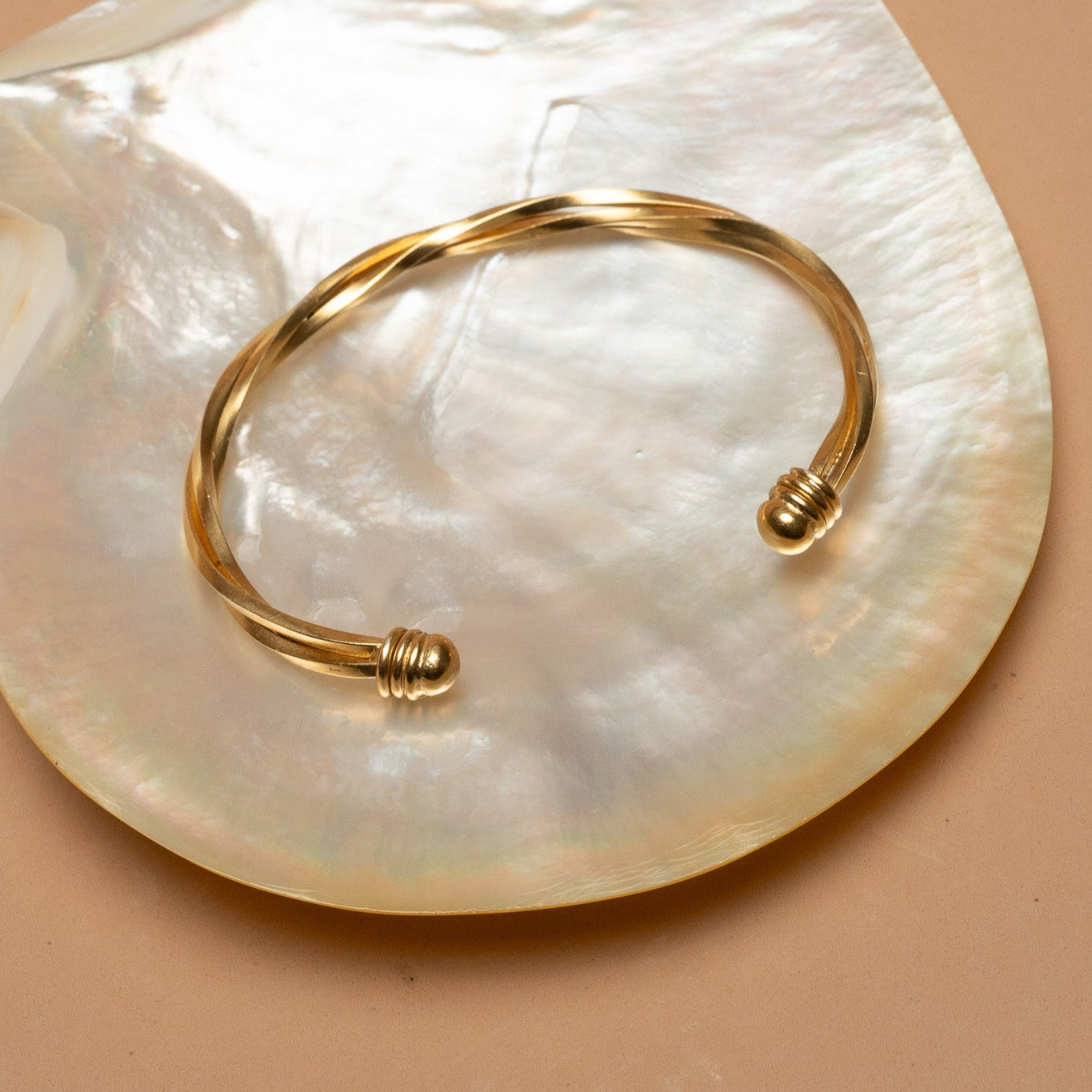 LUNA BRACELET