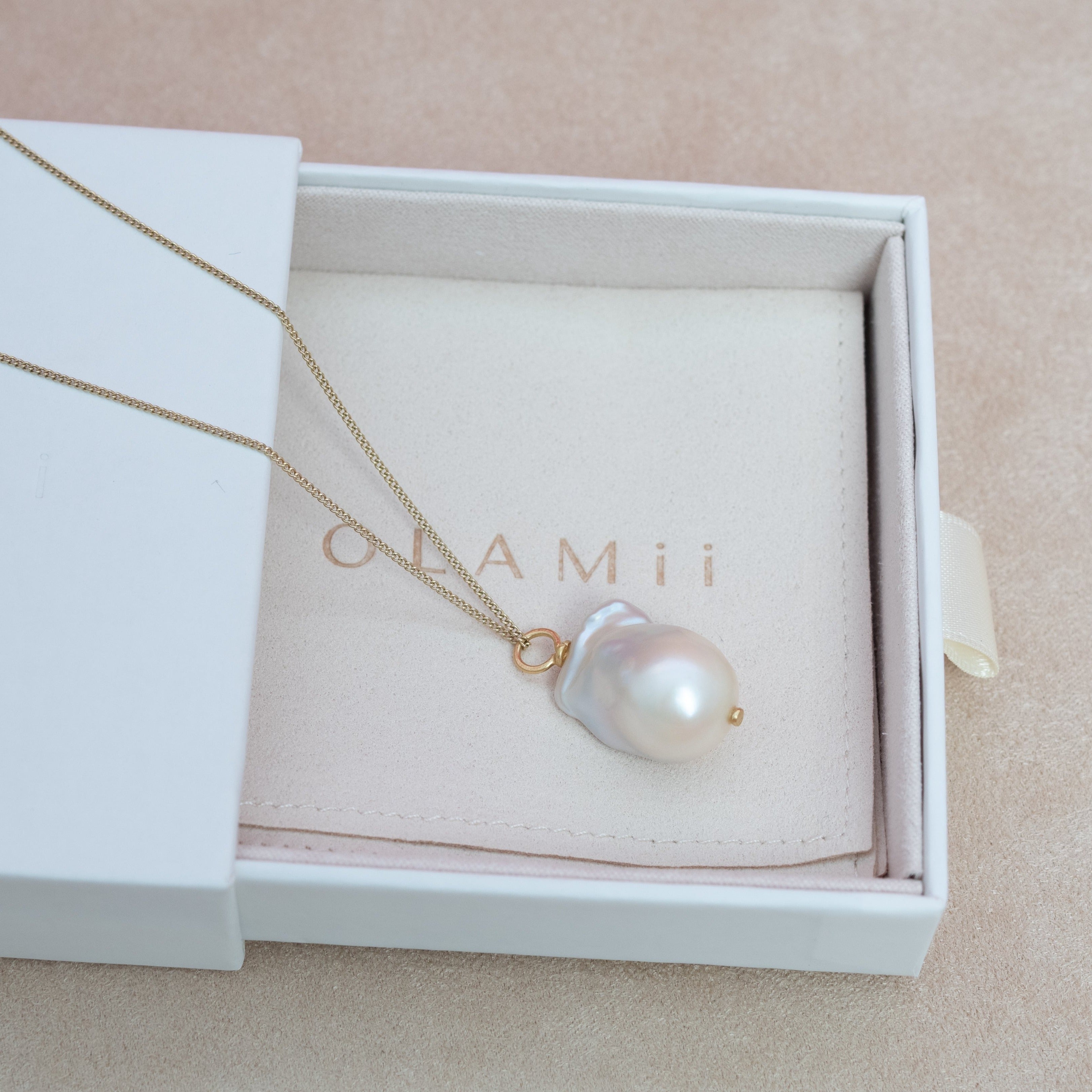 WAI NECKLACE