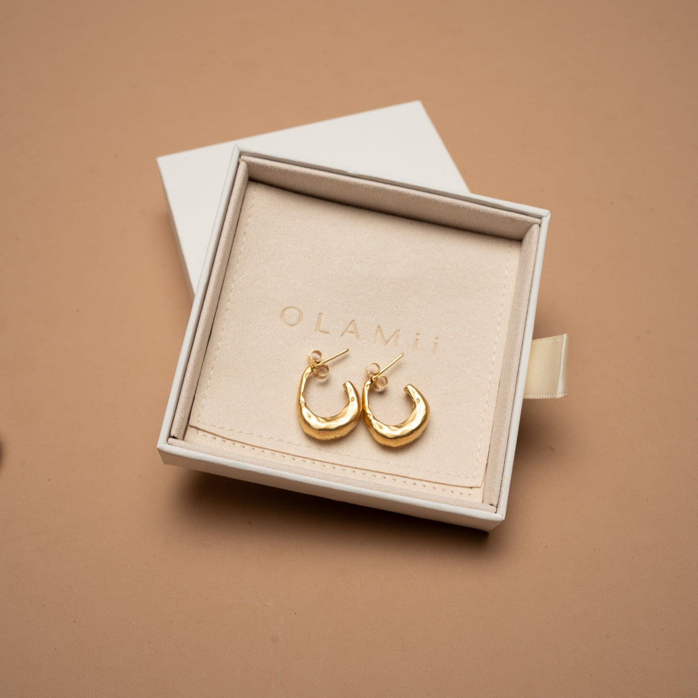 AMARA EARRINGS